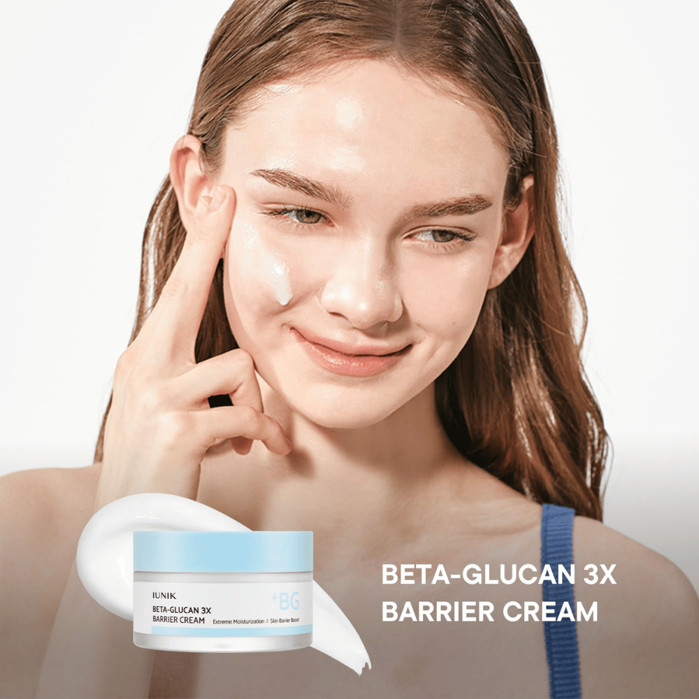iUNIK Beta-Glucan 3X Barrier Cream wird auf die Haut aufgetragen für tiefe Feuchtigkeitsversorgung und eine gestärkte Hautbarriere