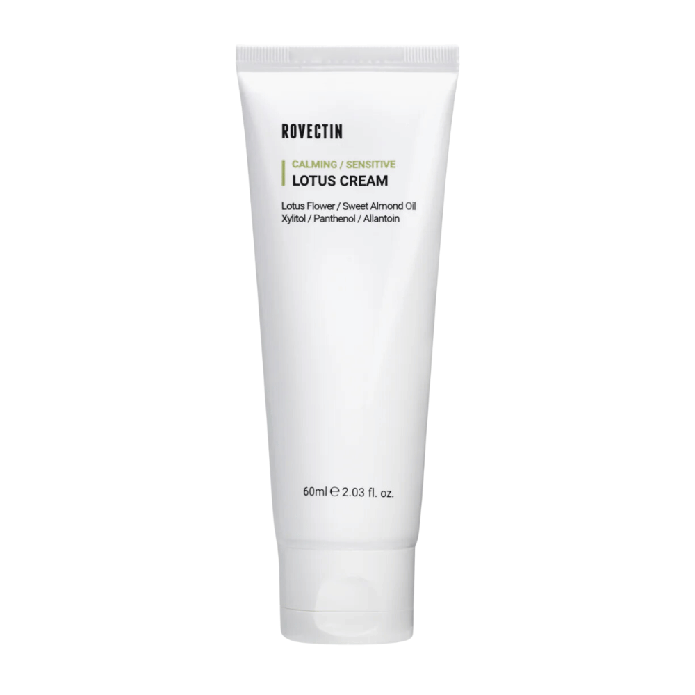 Tube mit Rovectin Calming Sensitive Lotus Cream, beruhigende Creme für empfindliche Haut.