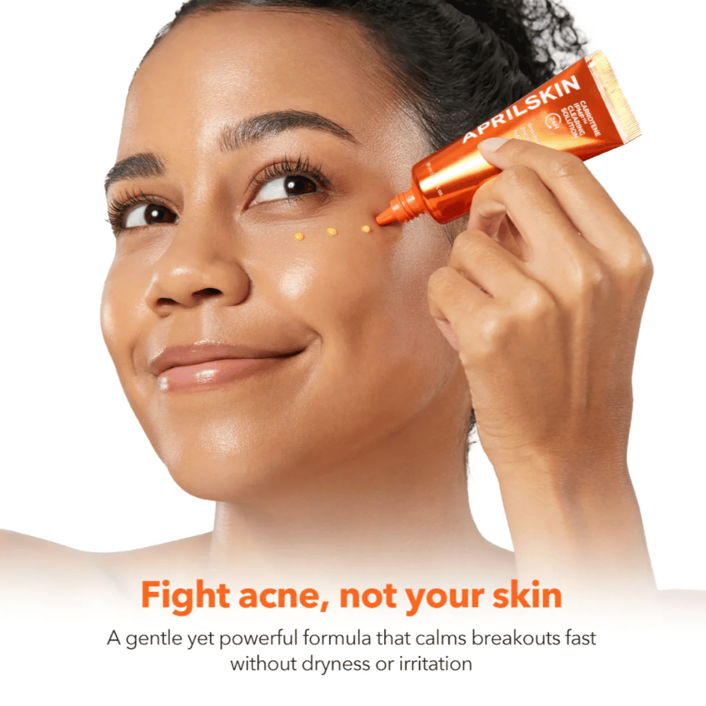 APRILSKIN Carrotene IPMP Clearing Solution wird als Punktbehandlung gegen Akne und Pickel angewendet, beruhigende Formel mit BHA, PHA, Zink und Niacinamid für unreine Haut
