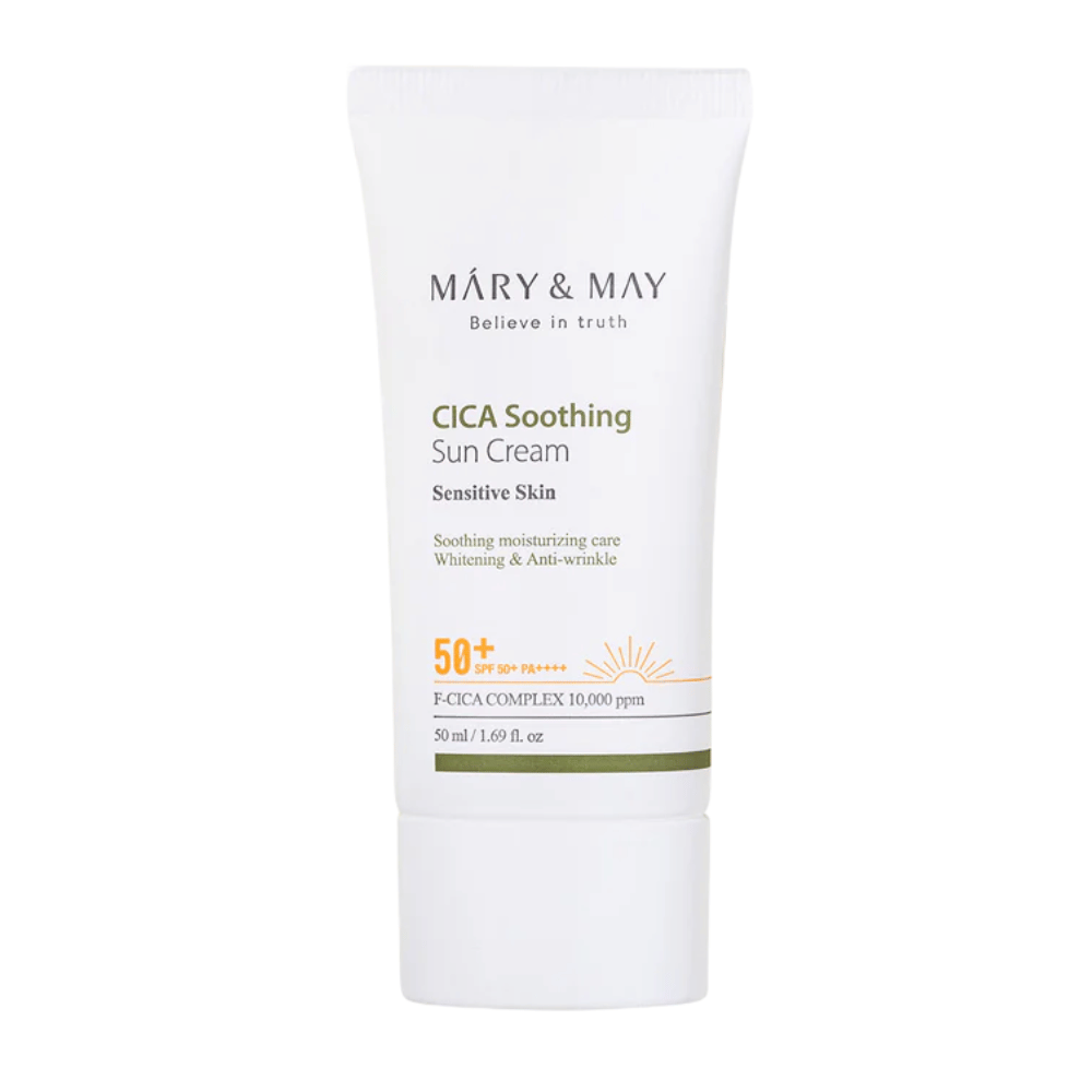 Reines Produktbild von Mary&May CICA Soothing Sun Cream SPF50+ PA++++ vor weißem Hintergrund. Das Bild zeigt das Verpackungsdesign und hebt das hohe Schutzniveau des Sonnenschutzes für die tägliche Anwendung hervor.
