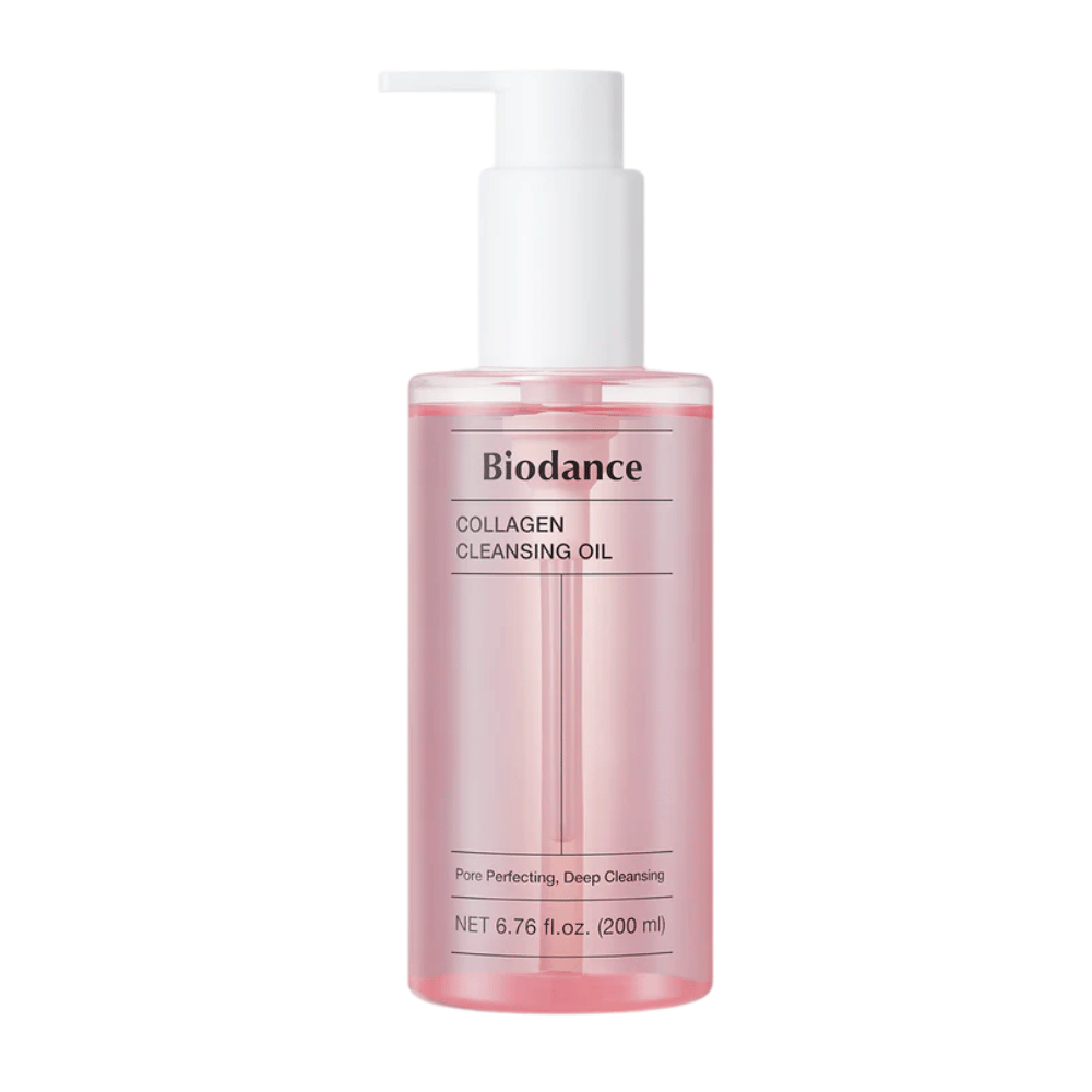 Produktbild von Biodance Collagen Cleansing Oil in durchsichtiger rosa Flasche mit weißer Pumpe, der Text "Pore Perfecting, Deep Cleansing" und Volumenangabe 200 ml.