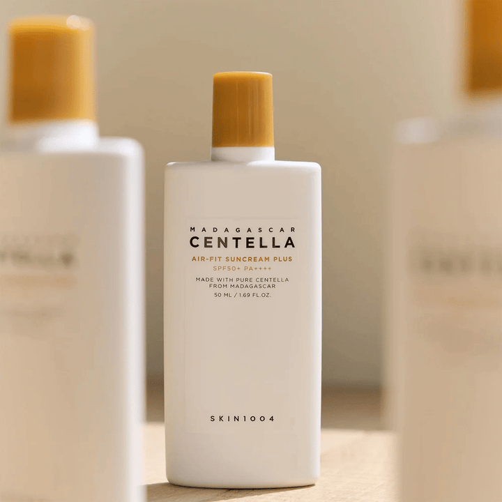 SKIN1004 Madagascar Centella Air-Fit Suncream Plus SPF50+ PA++++ Sonnenschutz mit Centella asiatica, der die Haut vor UV-Strahlen schützt und empfindliche Haut beruhigt