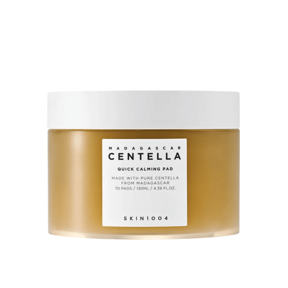 SKIN1004 Madagascar Centella Quick Calming Pad – braune Plastikdose mit weißem Deckel und weißem Etikett, enthält 70 Pads (130 ml).