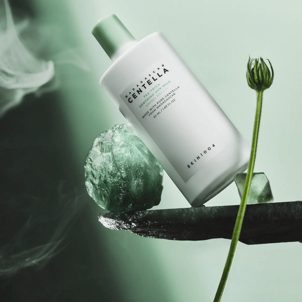 SKIN1004 Madagascar Centella Tea-Trica Soothing Sun Milk SPF50+ PA++++ mit Centella Asiatica für empfindliche Haut