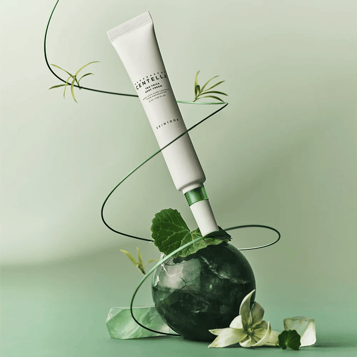 SKIN1004 Tea-Trica Spot Cream mit Centella Asiatica und botanischen Elementen – koreanische Aknecreme zur Beruhigung von Irritationen und Reduzierung von Rötungen.