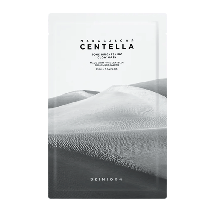 Einfaches Produktbild von Madagascar Centella Tone Brightening Glow Mask vor hellem Hintergrund.
