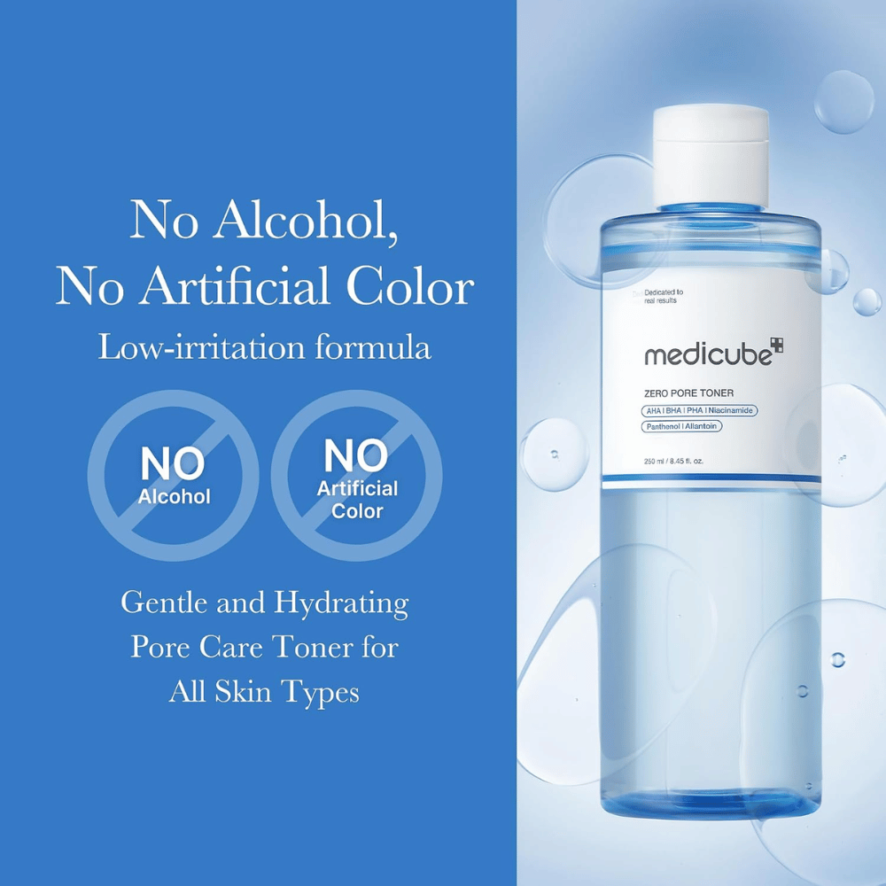 Medicube Zero Pore Toner 250 ml, feuchtigkeitsspendendes Gesichtswasser ohne Alkohol und künstliche Farbstoffe. Blaue Flasche mit Wasserblasen.