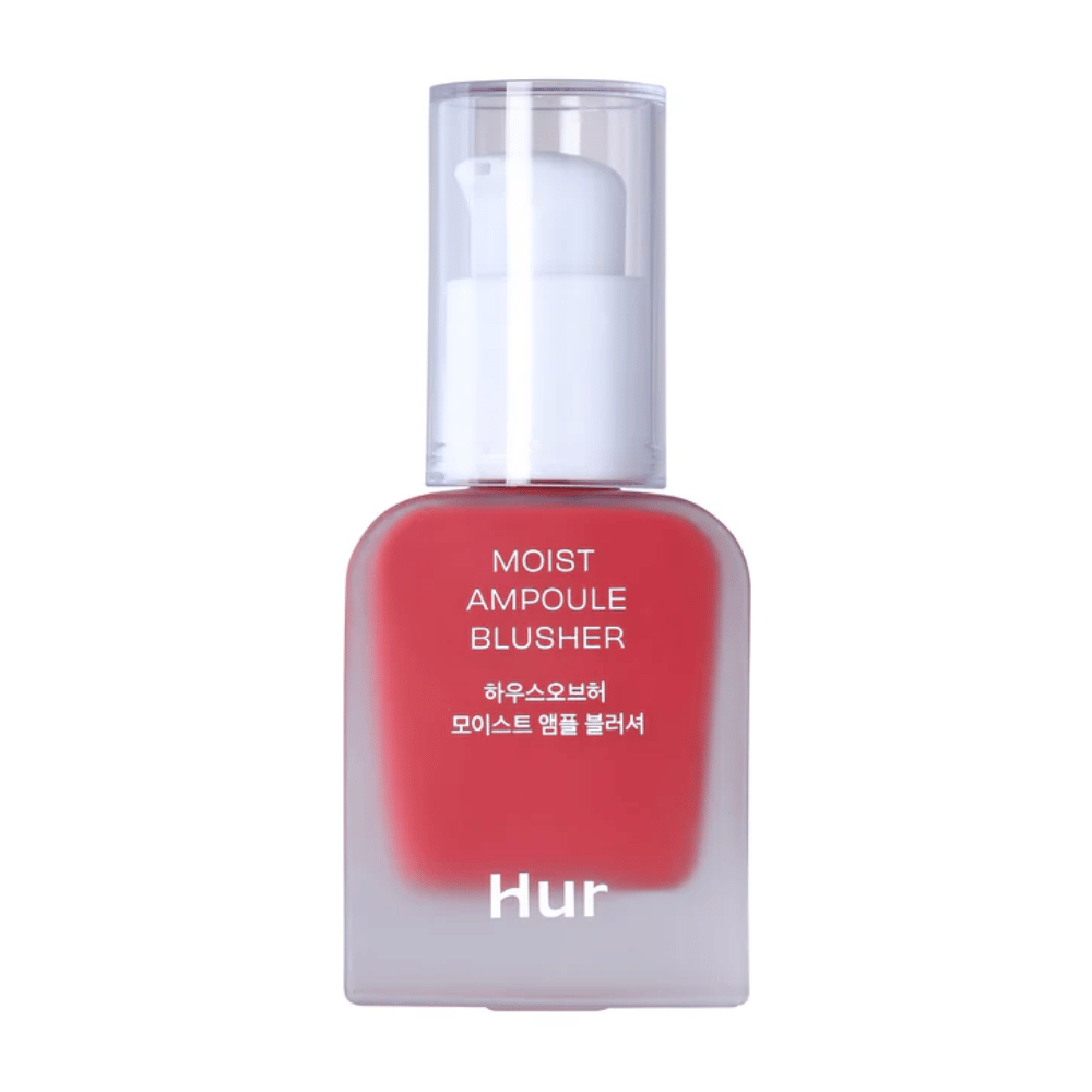 House of Hur Moist Ampoule Blusher im Farbton #02 Deep Plum verleiht Ihren Wangen einen tiefen pflaumenfarbenen Ton. Dieses feuchtigkeitsspendende Rouge bietet langanhaltende Feuchtigkeit und einen natürlichen, frischen Glanz den ganzen Tag.