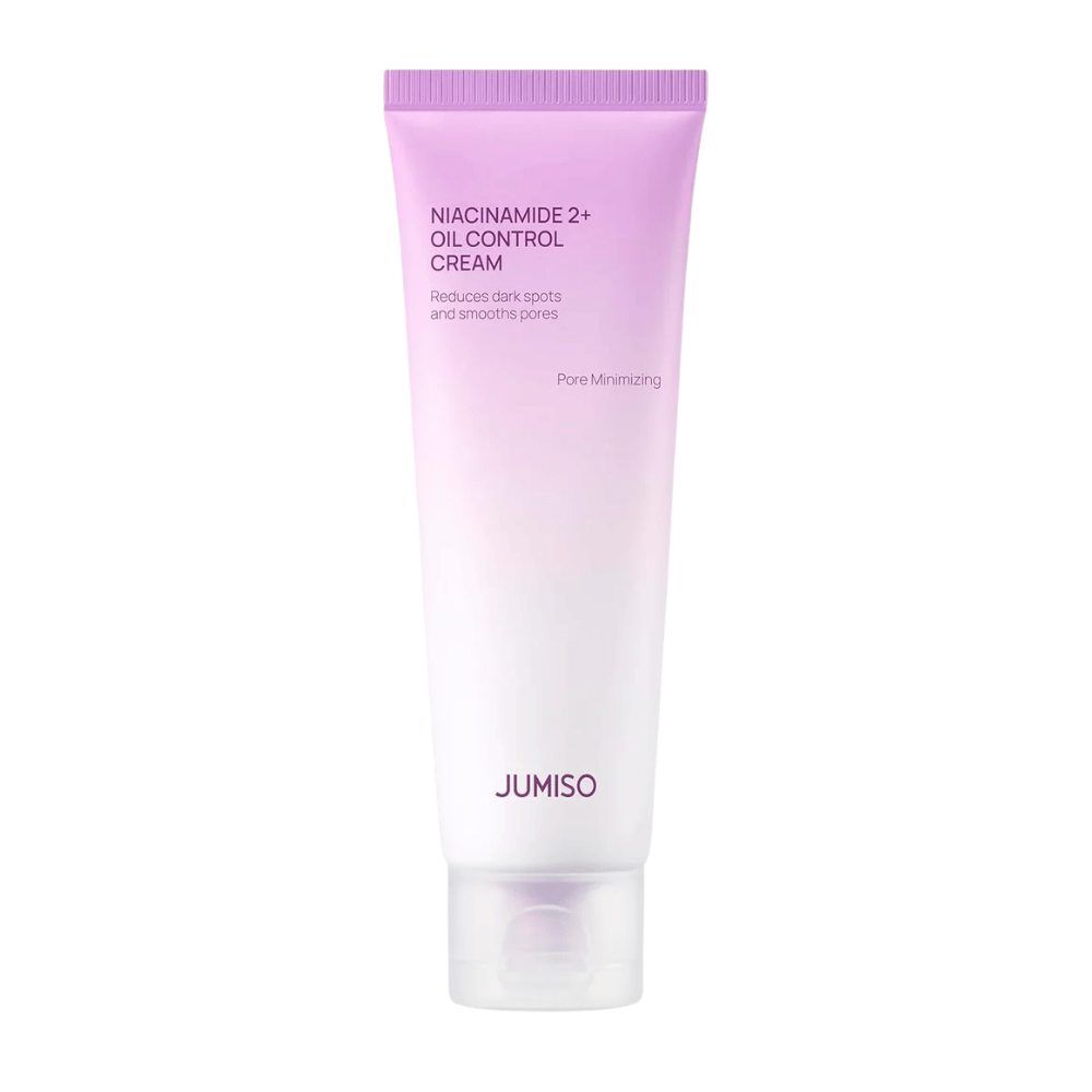 Produktbild von JUMISO Niacinamide 2+ Oil Control Cream auf hellem Hintergrund. Die rosa-weiße Tube hebt den Fokus des Produkts auf Talgkontrolle, Porenverkleinerung und einen verbesserten Hautton für fettige und Mischhaut hervor.