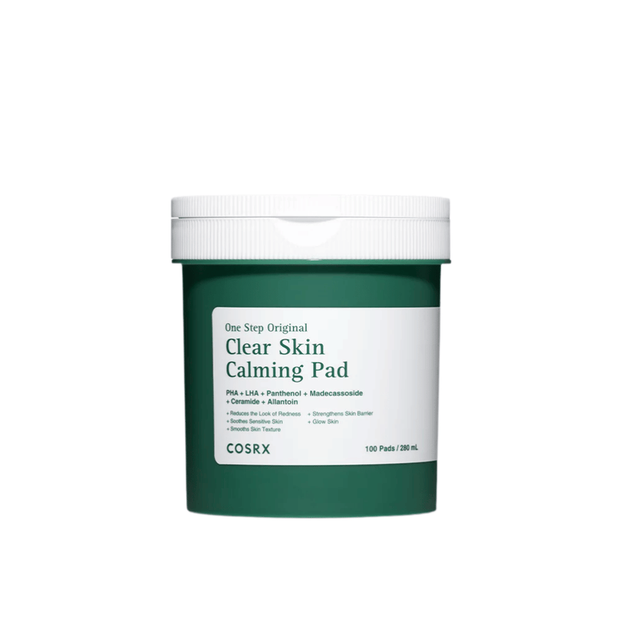 Freigestelltes Produktbild von COSRX One Step Original Clear Skin Calming Pad in grüner Verpackung vor hellem Hintergrund.