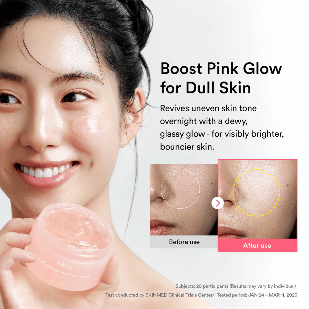 Modell, das Abib PDRN Collagen Overnight Mask zusammen mit einer Vorher-Nachher-Illustration hält, die Glow und einen ebenmäßigeren Hautton nach der Anwendung über Nacht zeigt.
