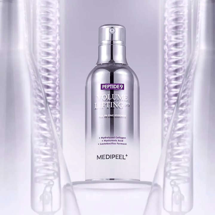 Medi-Peel Peptide 9 Volume Lifting Essence Hautpflege – koreanische Essenz mit Peptiden und Kollagen, die hilft, feine Linien zu reduzieren und die Hautbarriere zu stärken.