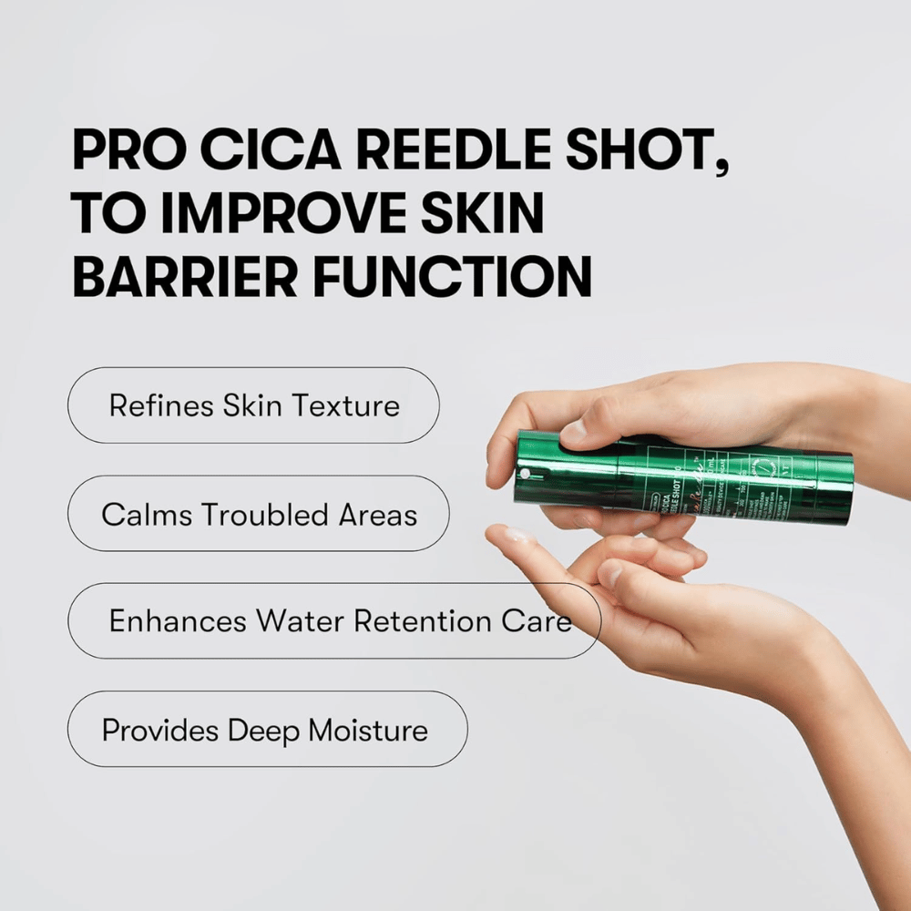 VT Cosmetics Pro Cica Reedle Shot 100 wird auf die Haut aufgetragen, um die Hautbarriere zu verbessern, empfindliche Haut zu beruhigen und tiefenwirksame Feuchtigkeit zu spenden