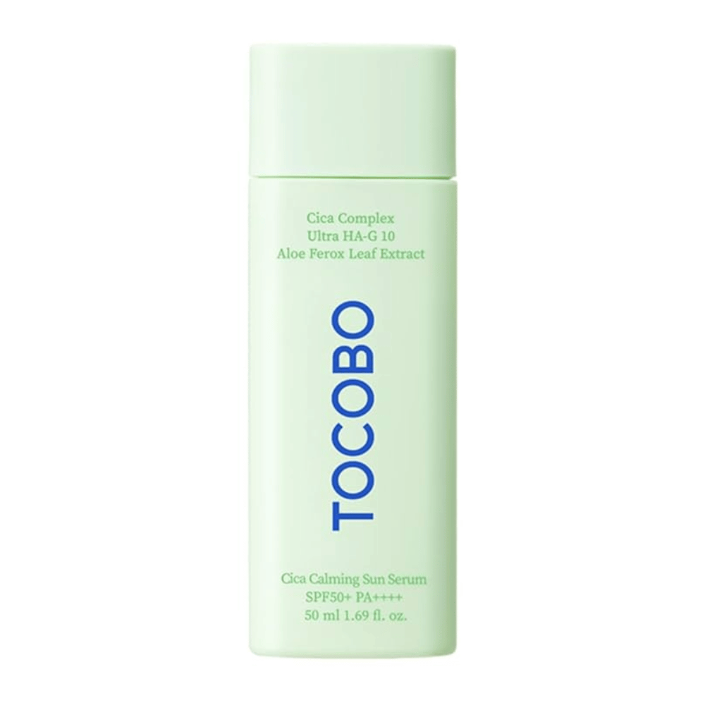 TOCOBO Cica Calming Sun Serum in mintgrüner Flasche mit blauer Schrift, SPF50+ PA++++, 50 ml.