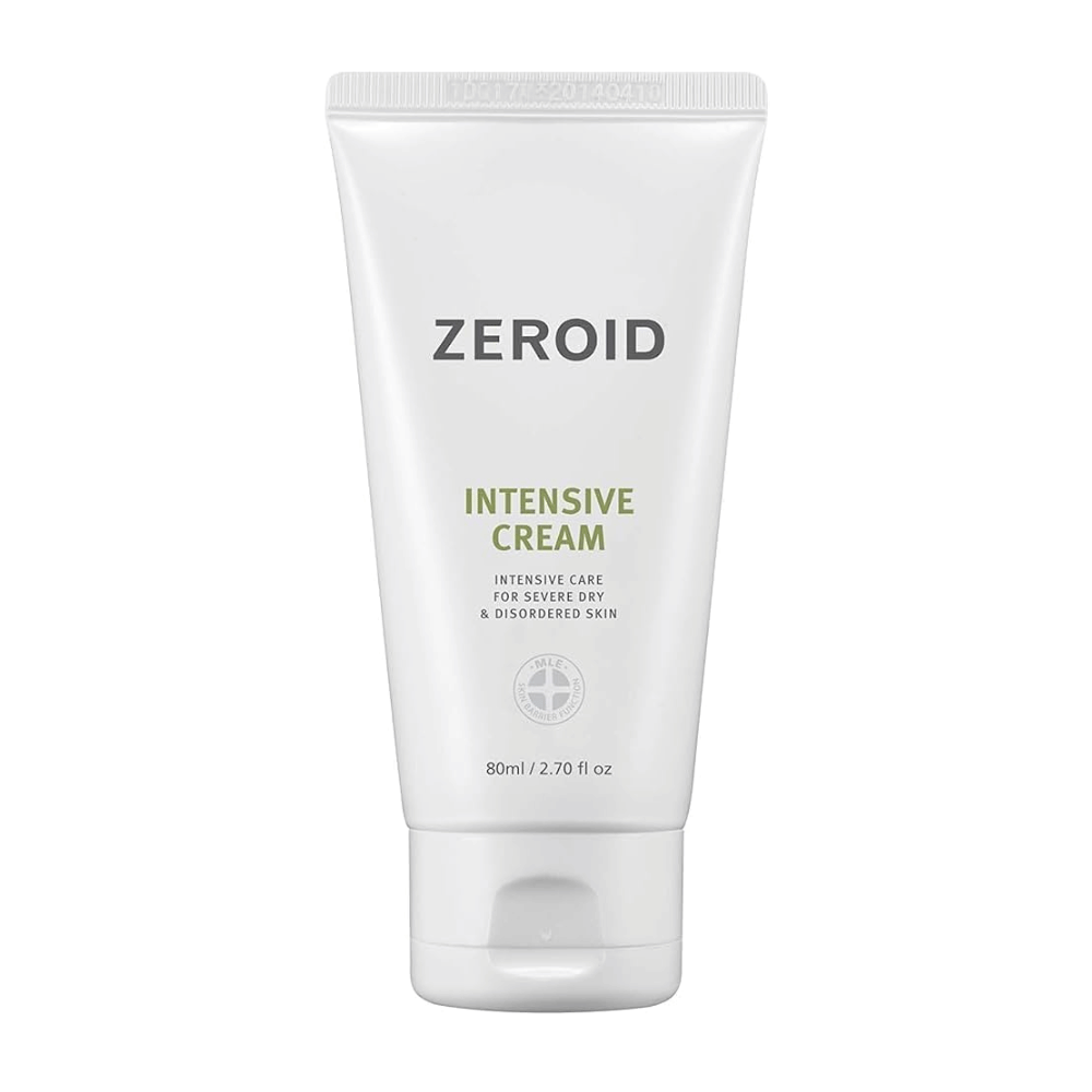 ZEROID Intensive Cream ist eine intensive Gesichtscreme für sehr trockene, empfindliche und in ihrer Barriere geschädigte Haut. Sie spendet tiefenwirksam Feuchtigkeit, stärkt die Schutzbarriere der Haut und hilft, das Gefühl von Spannungen und Irritationen für langanhaltenden Komfort zu lindern.