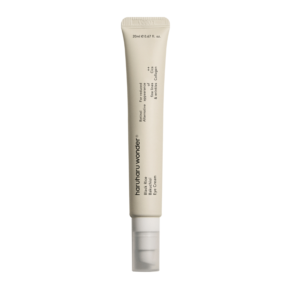 Eine Tube Haruharu Wonder Black Rice Bakuchiol Eye Cream 20ml auf weißem Hintergrund, um die Sichtbarkeit feiner Linien und Falten zu reduzieren.